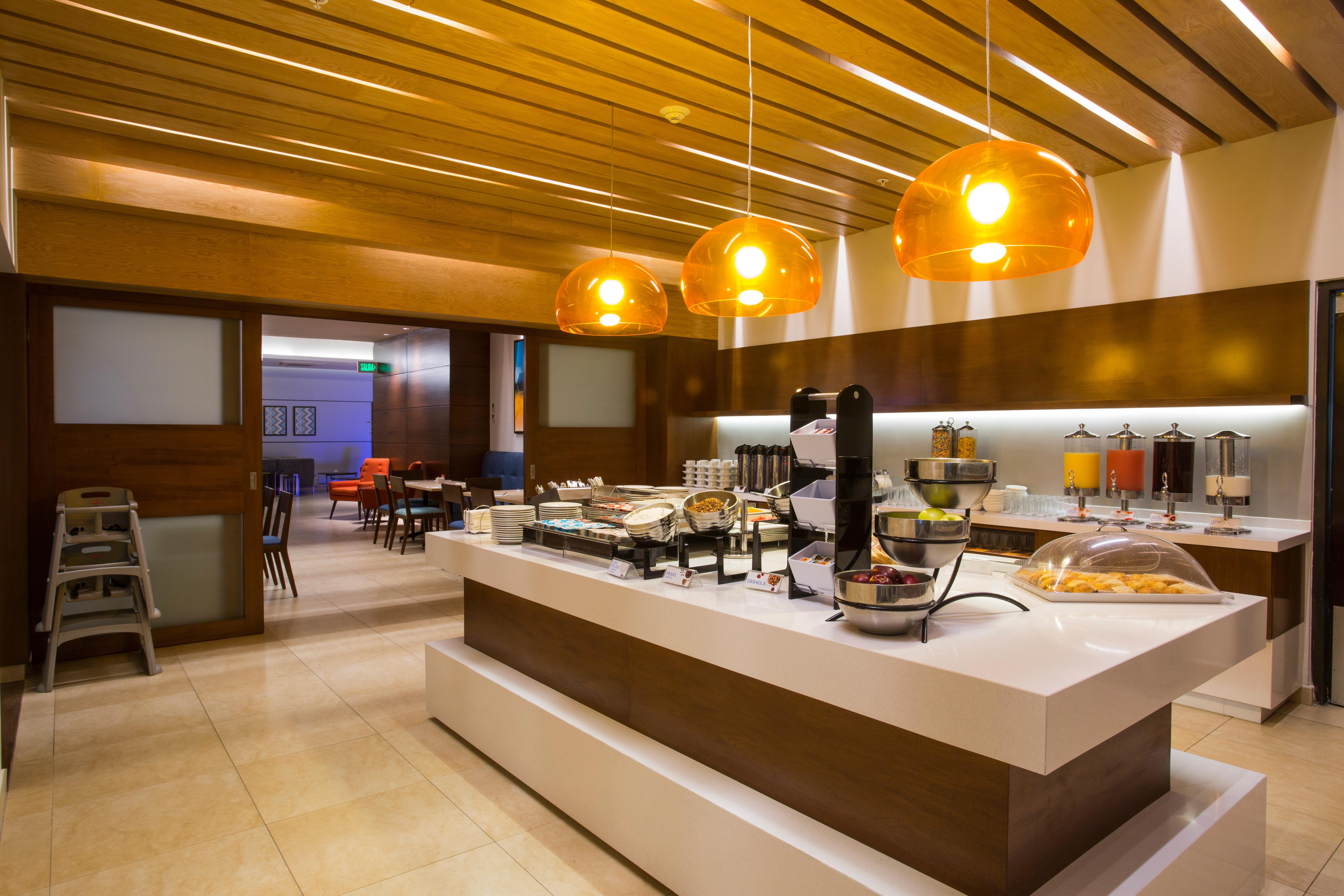 Holiday Inn Express Merida By Ihg Экстерьер фото