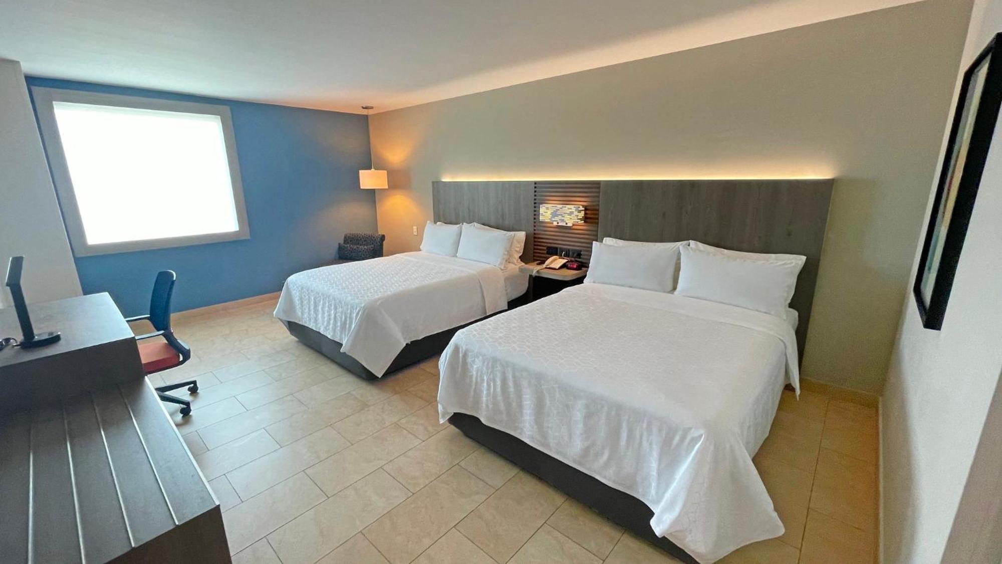 Holiday Inn Express Merida By Ihg Экстерьер фото
