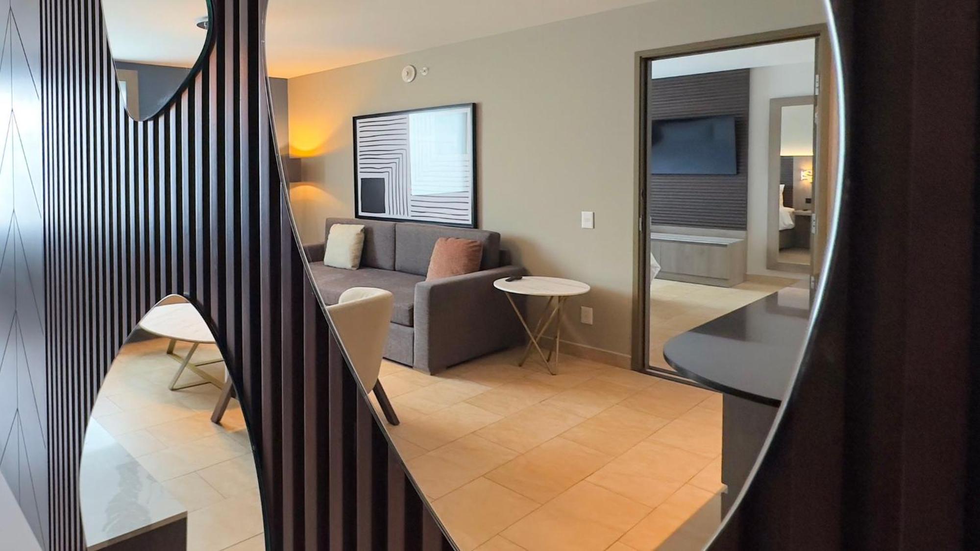 Holiday Inn Express Merida By Ihg Экстерьер фото
